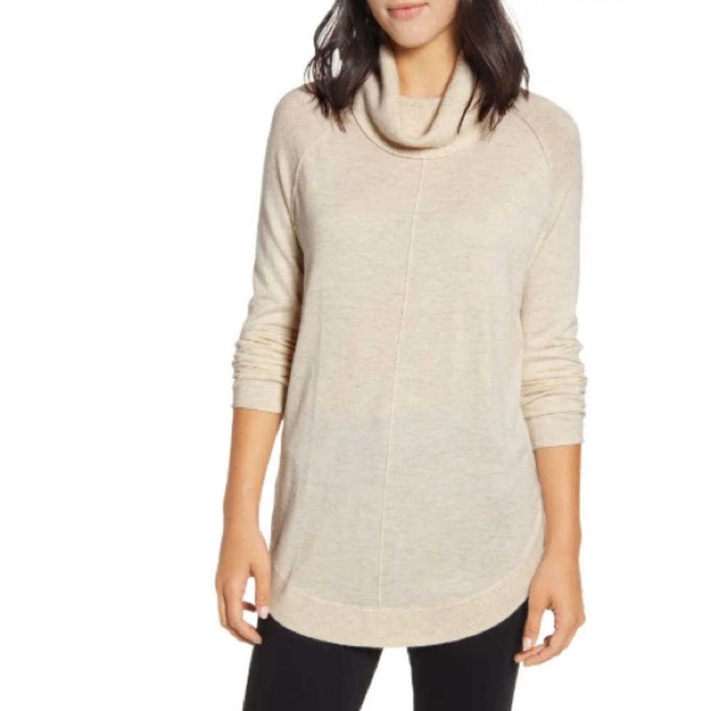CASLON Turtleneck Tunic Sweater in Beige Oatmeal